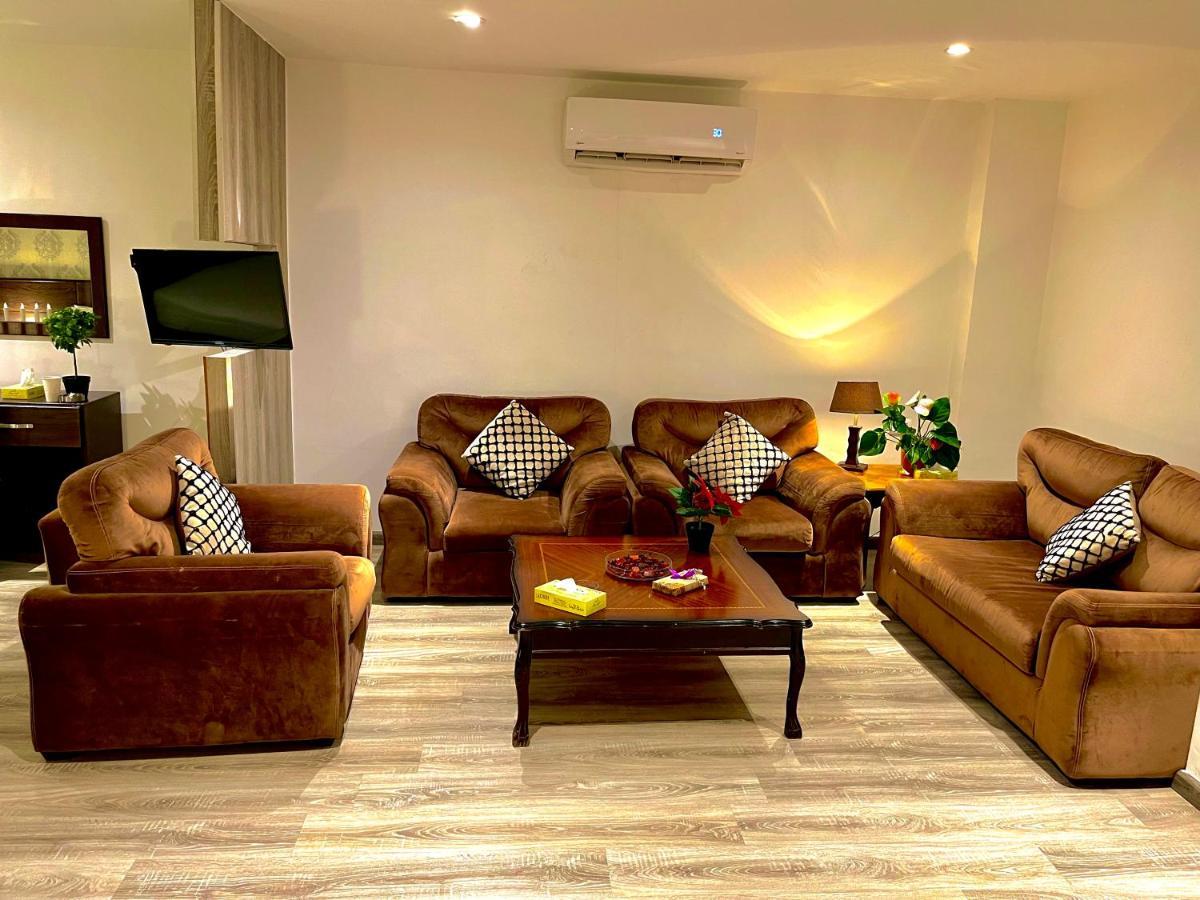 Al Joude Hotel Ирбид Екстериор снимка