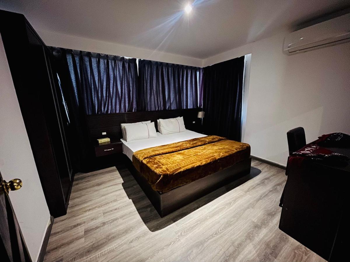 Al Joude Hotel Ирбид Екстериор снимка